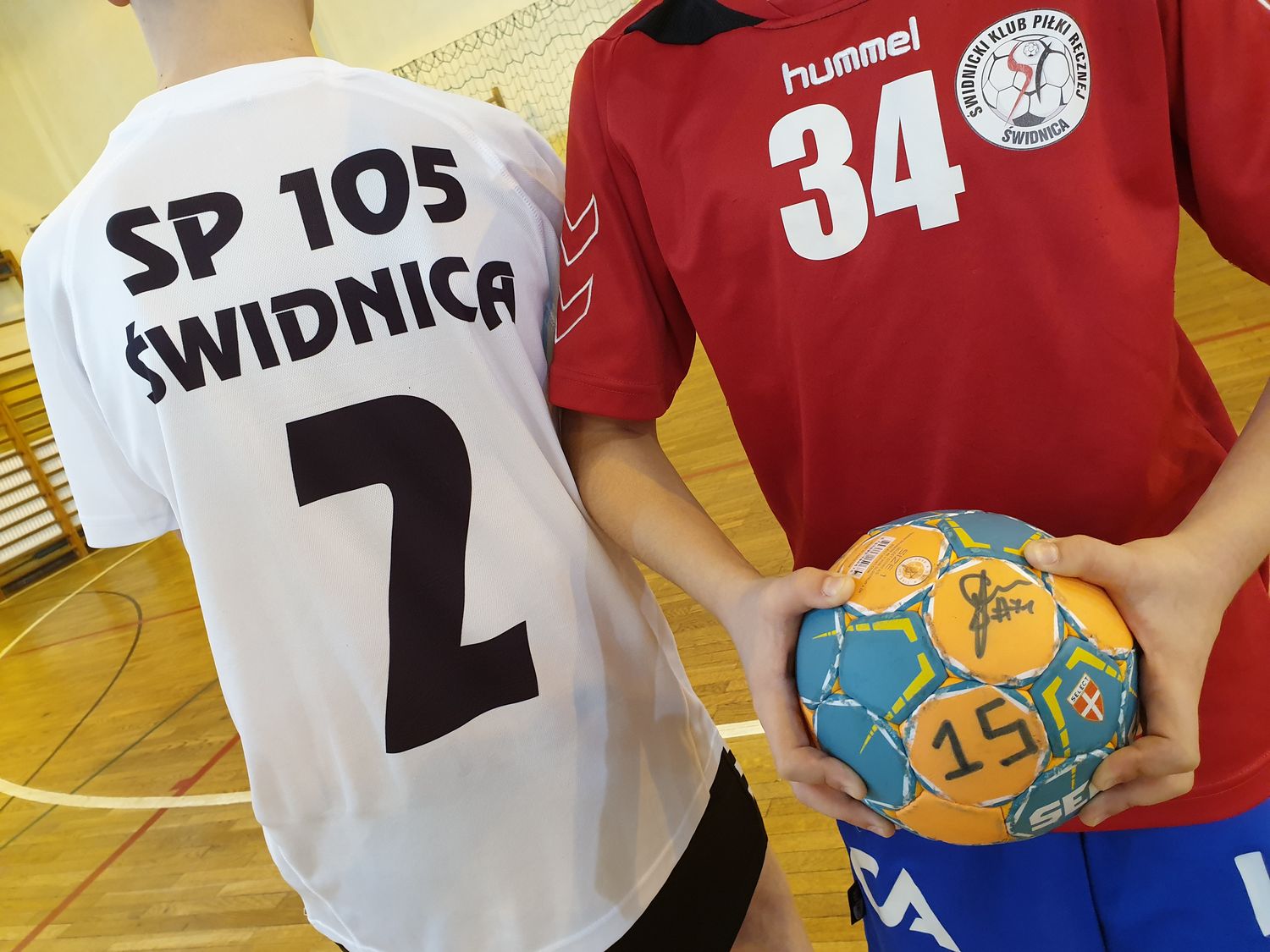 Zapraszamy do klas sportowych pod patronatem Świdnickiego Klubu Piłki Ręcznej! (FOTO)